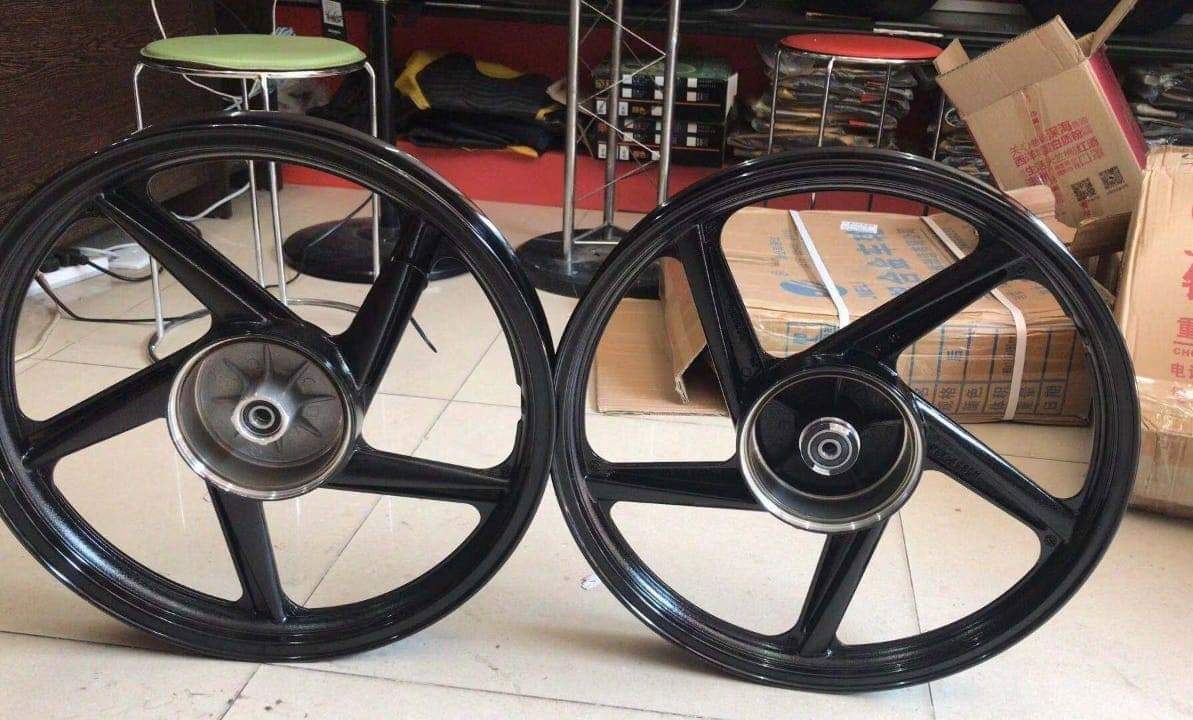 yamaha ybr alloy wheel price